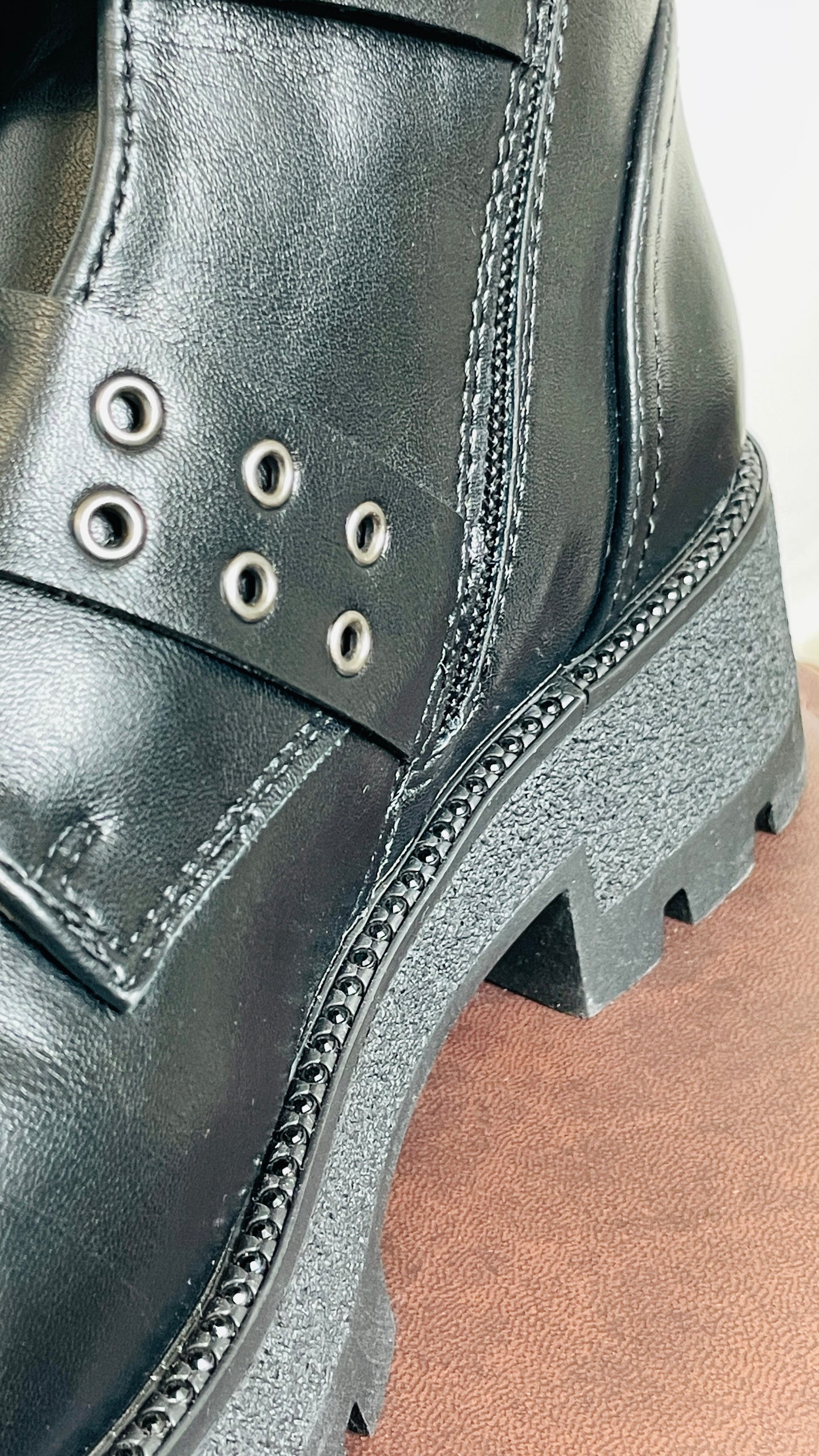 Stivaletto Iron Black