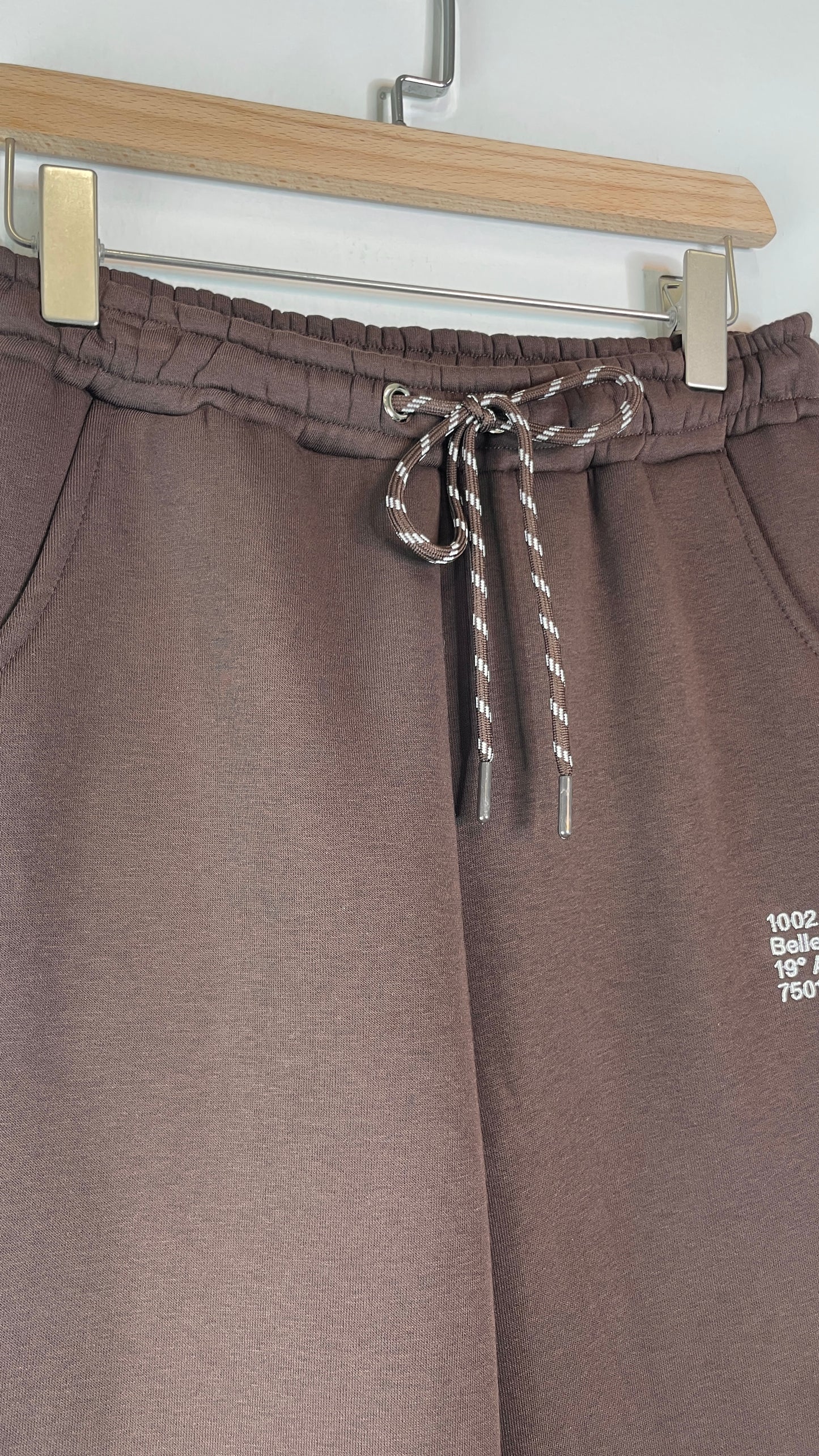 Pantatuta Lumina Paris