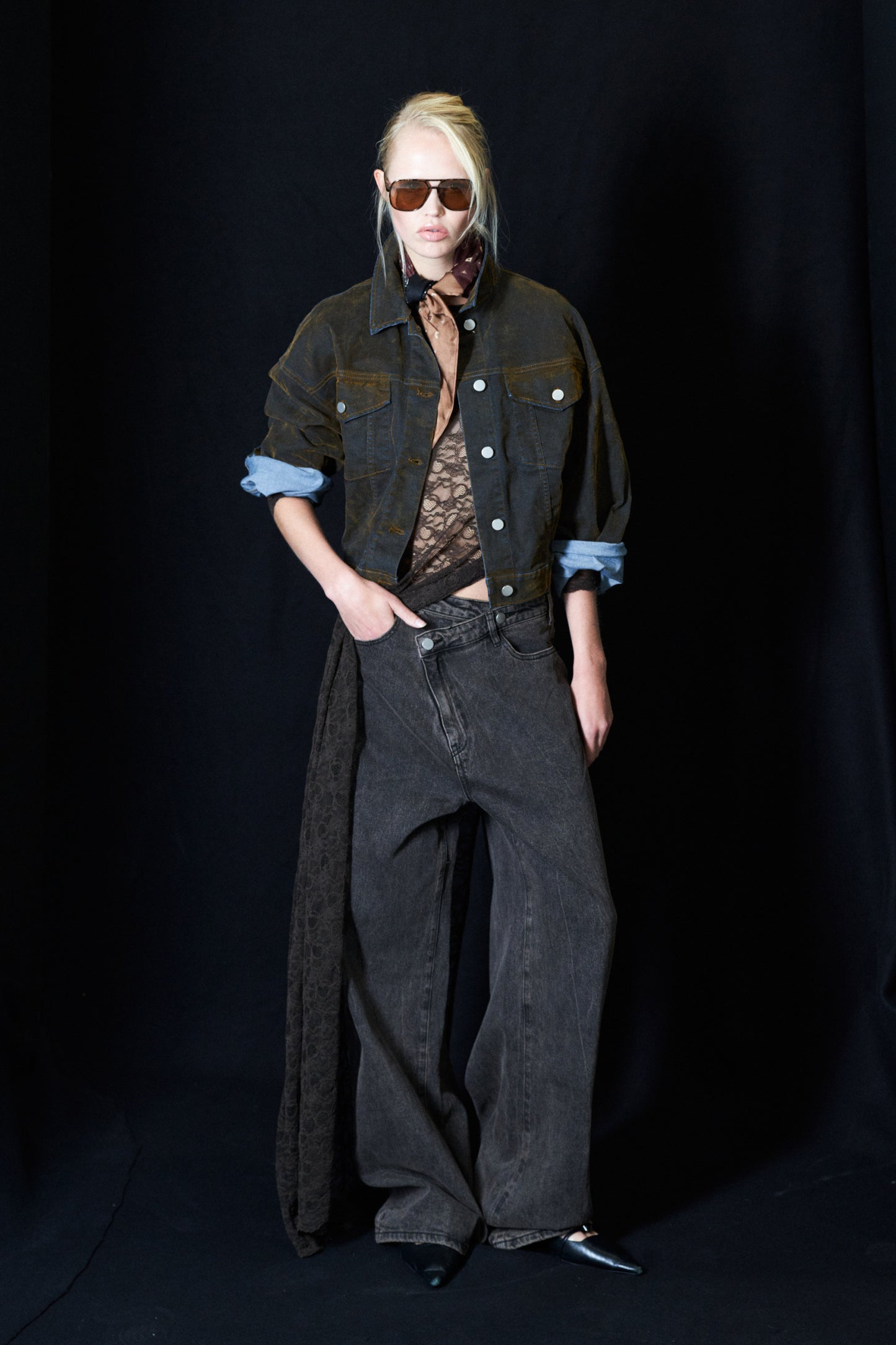 Jeans Lumina Asimmetrico