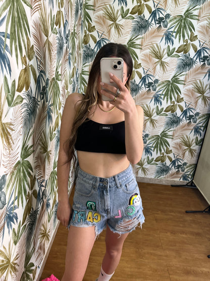 Shorts emoji