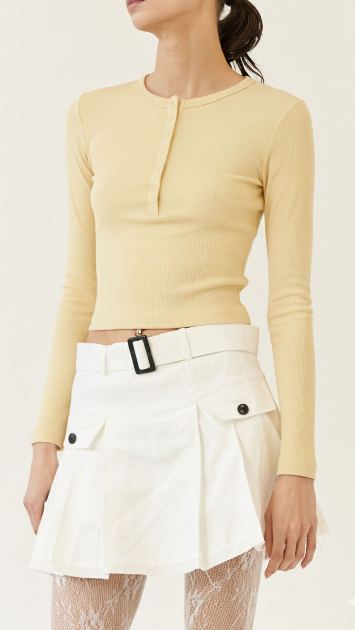 T-Shirt Basic Lumina Bottoncini