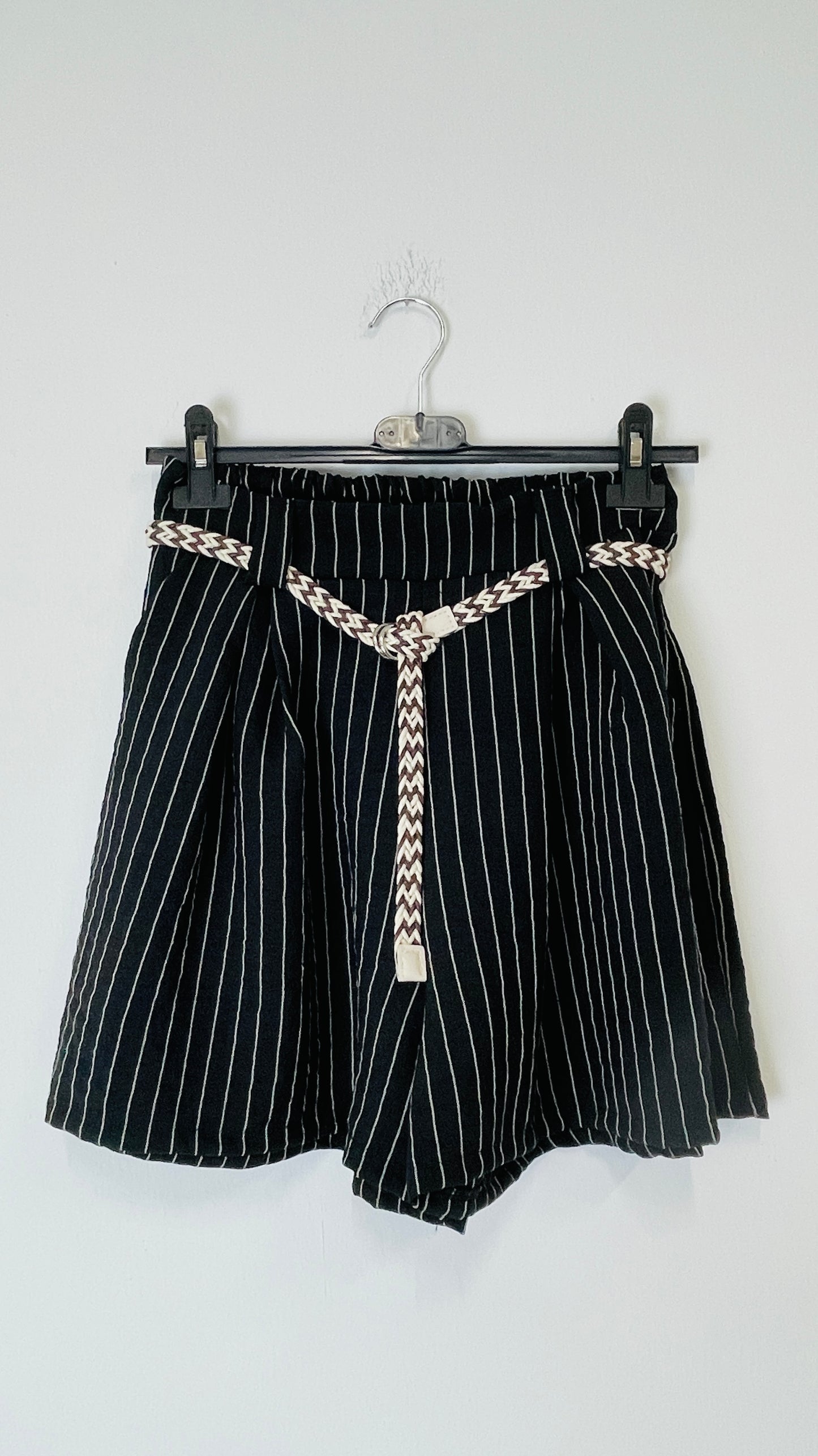 Shorts Lines Luxe