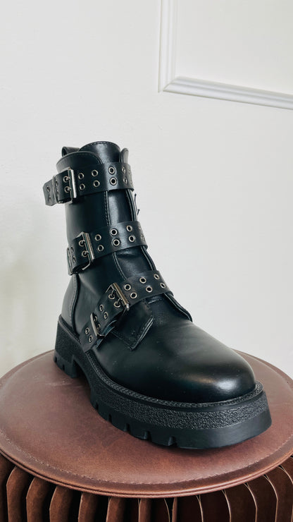 Stivaletto Iron Black