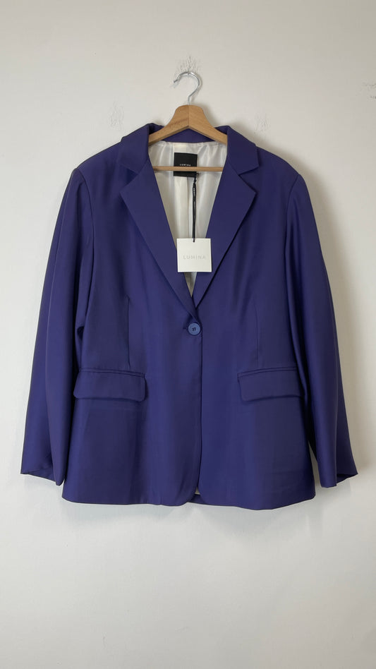 Tailleur Elegante Lumina