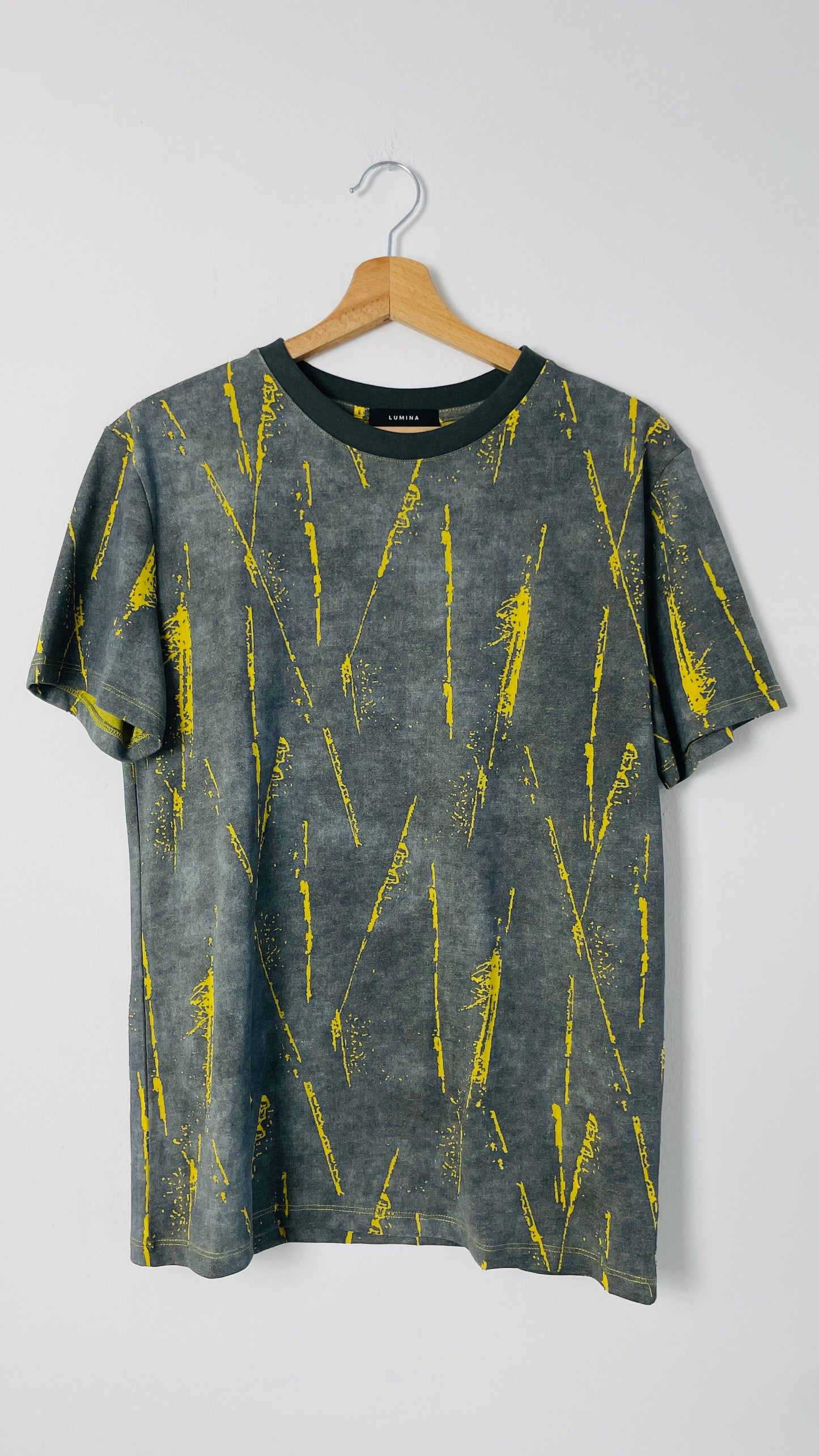 T-Shirts Lumina Graffiti
