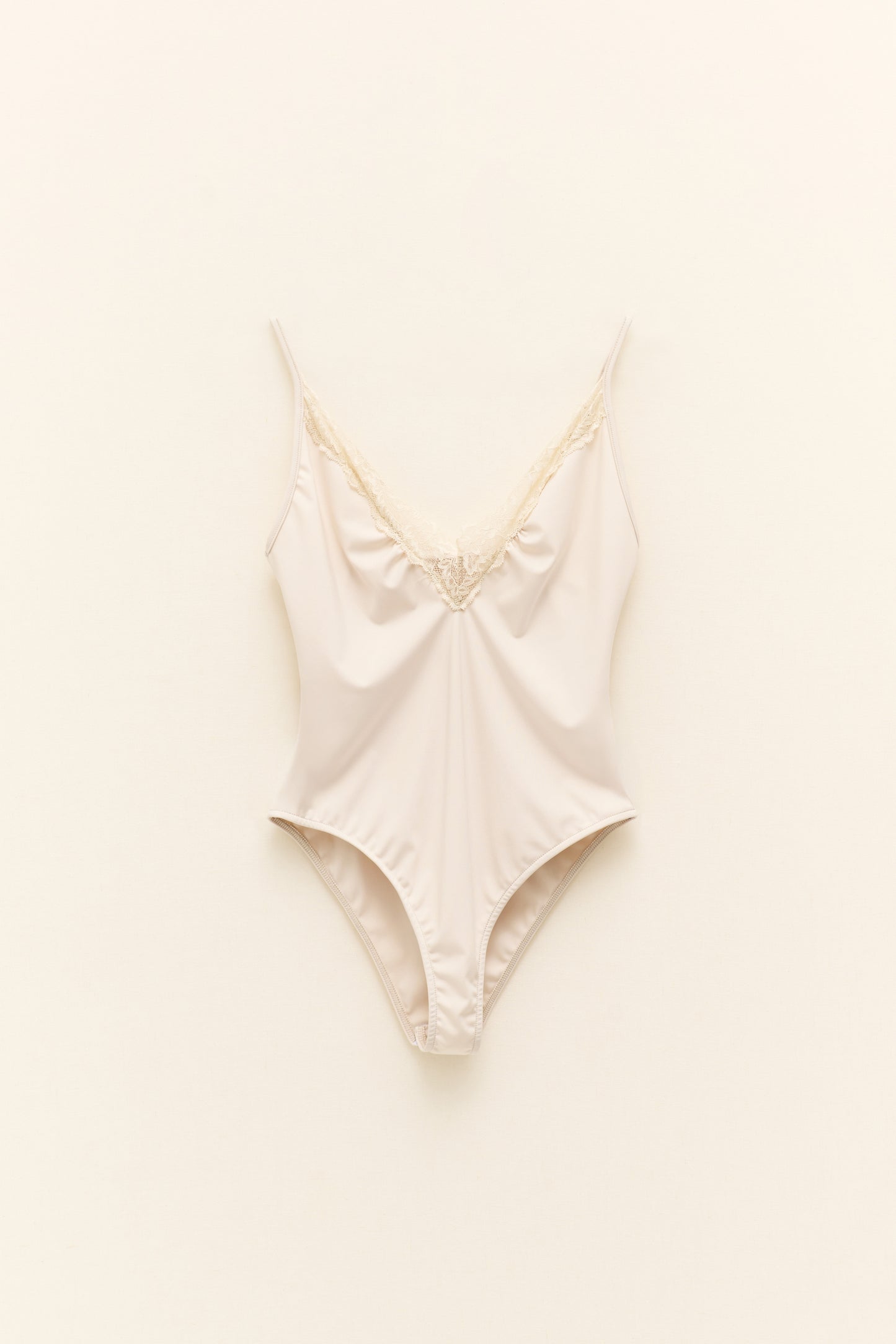Body Lumina Clara
