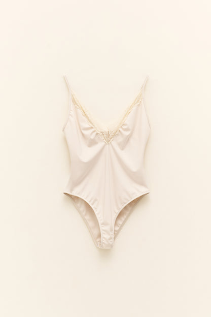 Body Lumina Clara