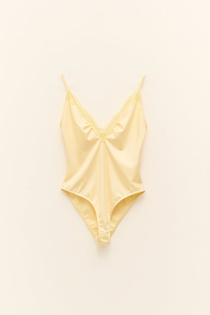 Body Lumina Clara