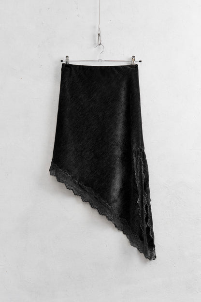 Gonna Lumina Asimmetrica