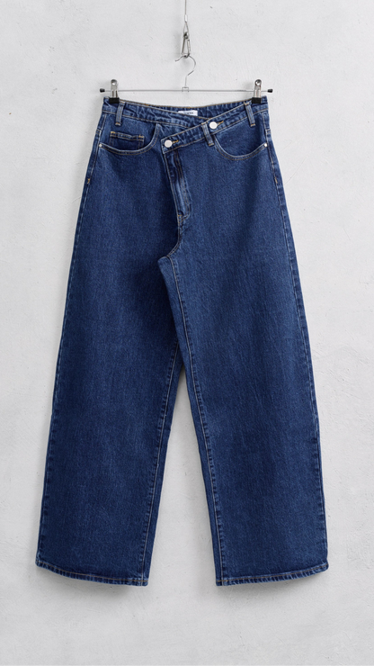 Jeans Lumina Asimmetrico