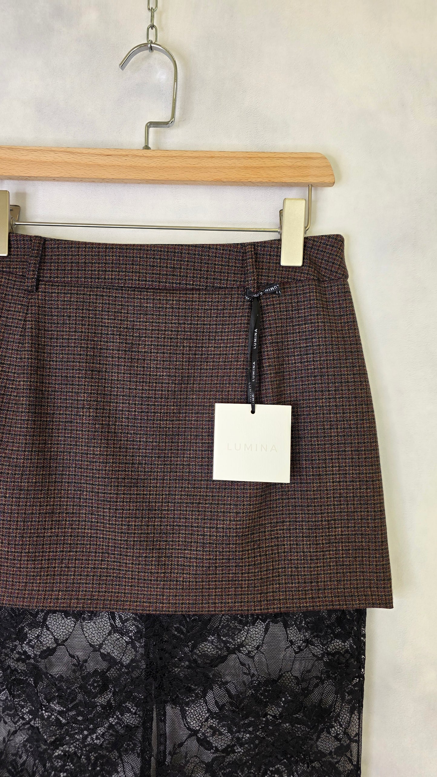 Gonna Lumina Merletto