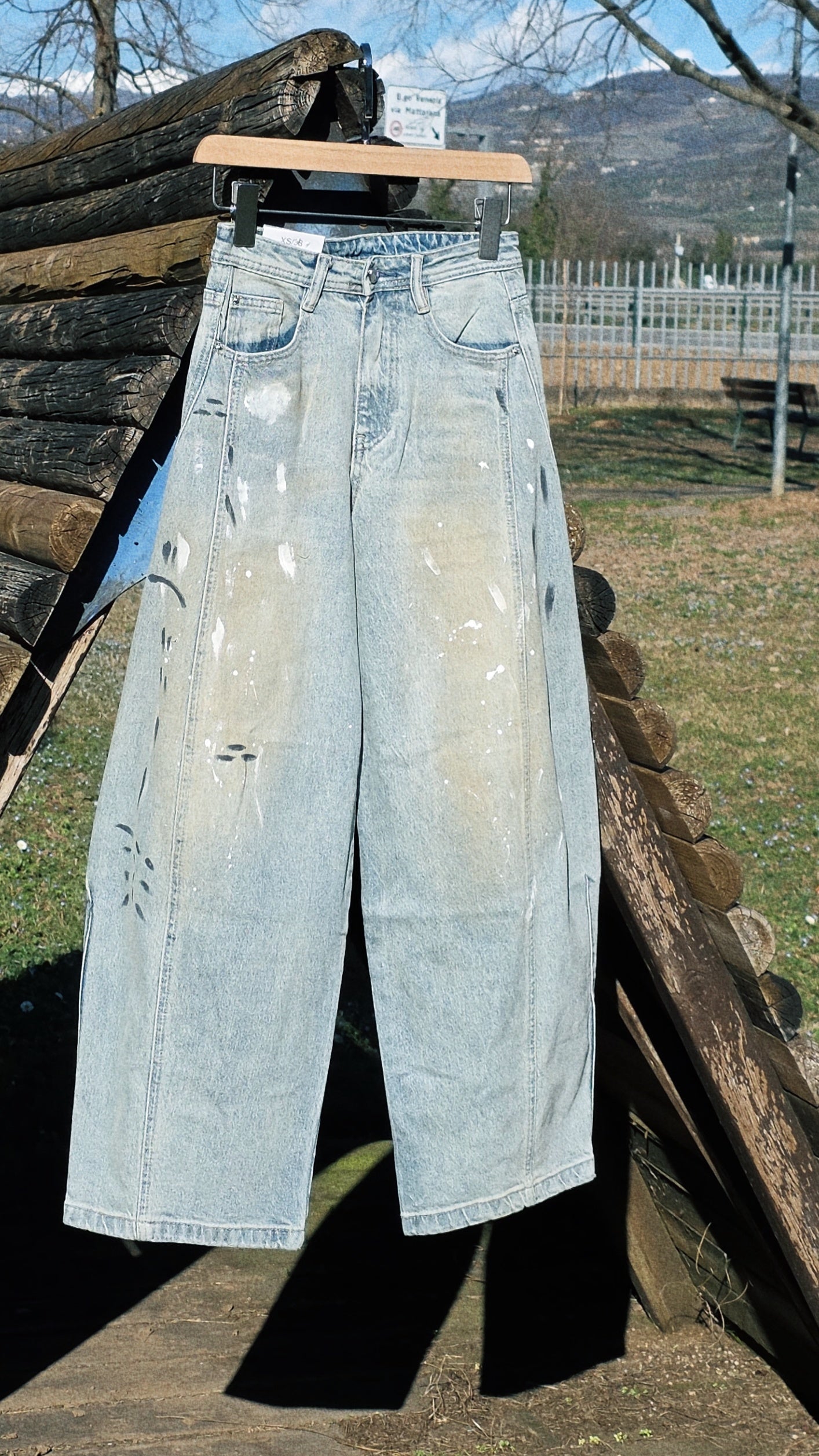 Jeans Barrel Paint