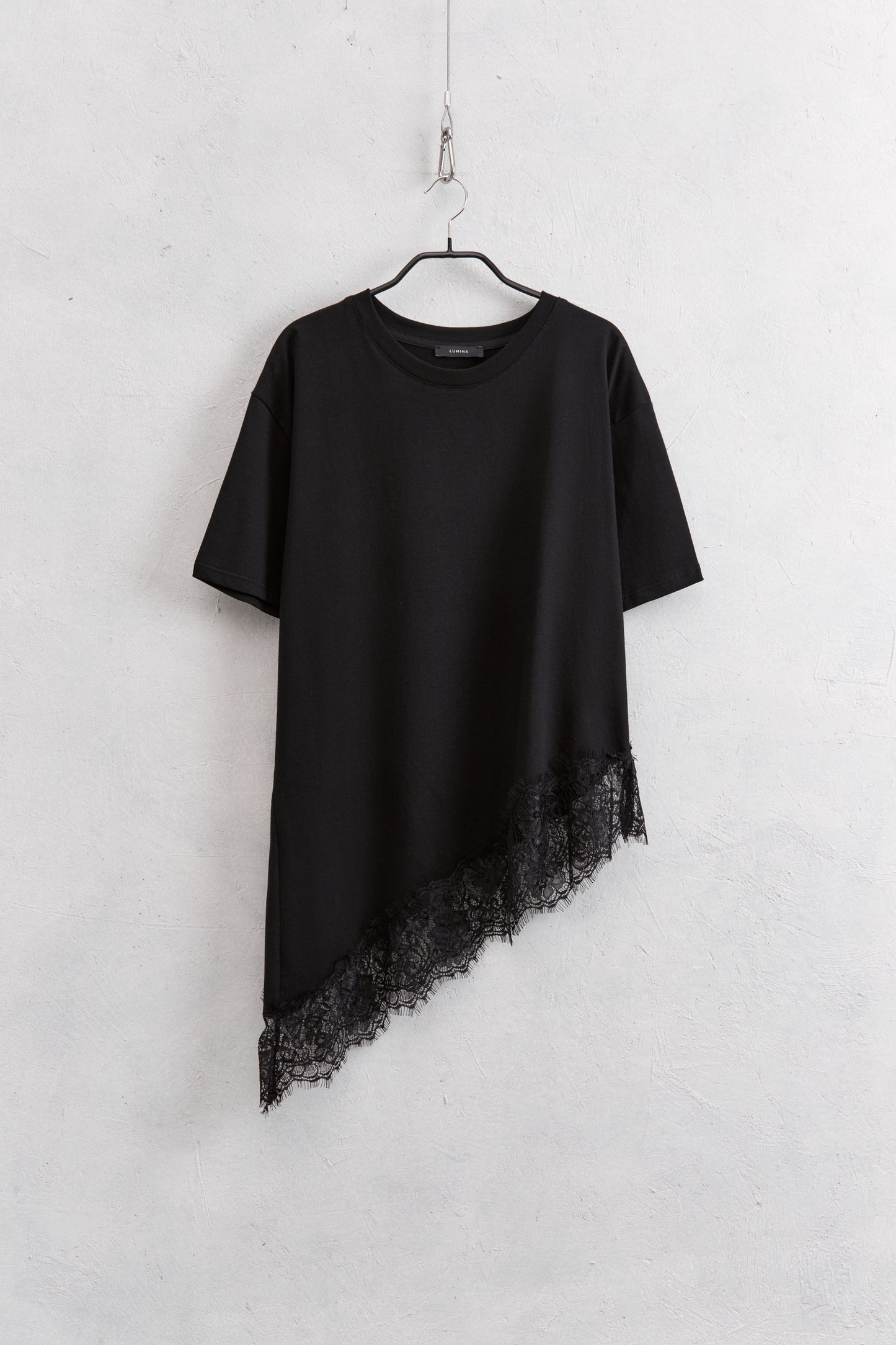 T-Shirt Lumina Merletto Asimmetrico